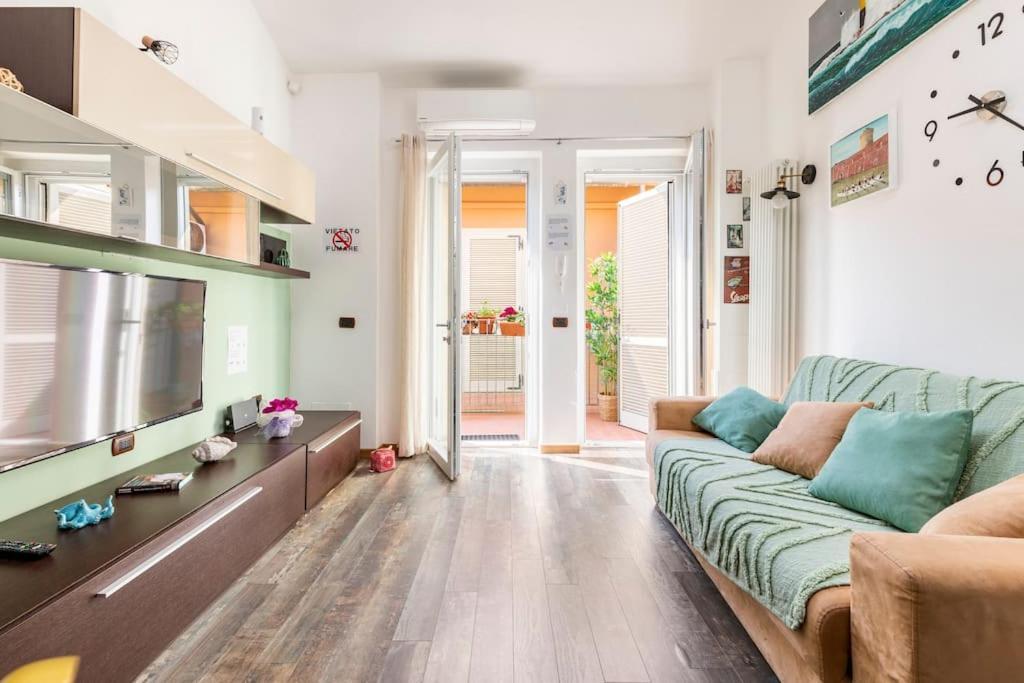 Casa “Oasi Del Mare” Apartman Livorno Kültér fotó