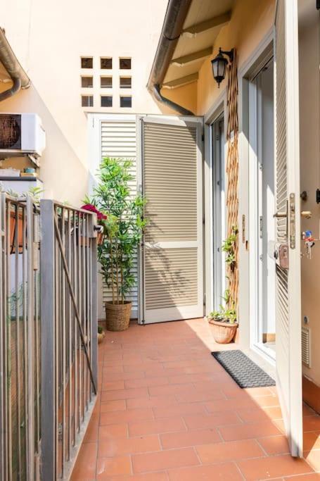 Casa “Oasi Del Mare” Apartman Livorno Kültér fotó