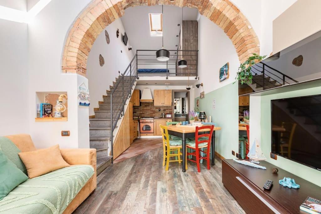 Casa “Oasi Del Mare” Apartman Livorno Kültér fotó